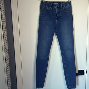 Good American 2/26 Jean.